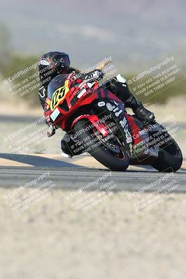 media/Jan-15-2026-Racers Edge (Thu) [[dfebeb70ab]]/2-A Group/Session 5 (Turn 5)/